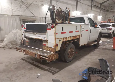 2011 Ford F-350 Xl from USA, damaged, VIN 1FDBF3B6XBEB59085